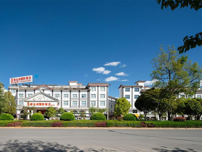 Vienna International Hotel Lijiang Yuxue Avenue Zewnętrze zdjęcie